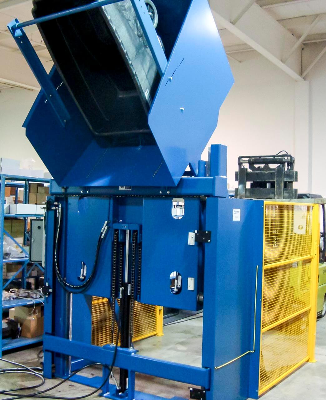 Gaylord Dumpers | Hopper Dumpers | Material Handling