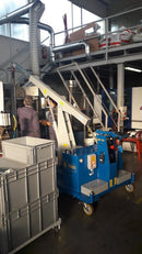 GT Crane GB 750 TR Standard Series | Electric Crane for Molds (Lifts up to 750 kg/ 1650 lbs)